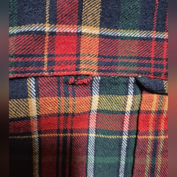 Simons Peau de Loup Plaid Shirt, red blue green fits size small. - Picture 5 of 5